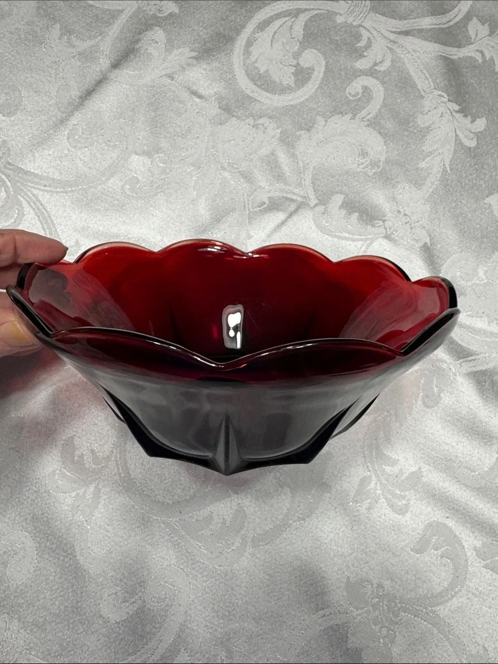 Vtg. Anchor Hocking Royal Ruby red serving bowl. 8” diameter.